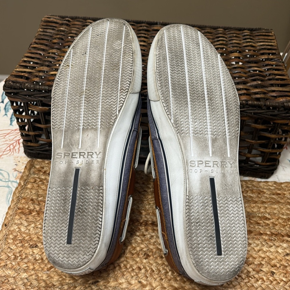 Sperry Boat Shoes - Picture 3 of 4